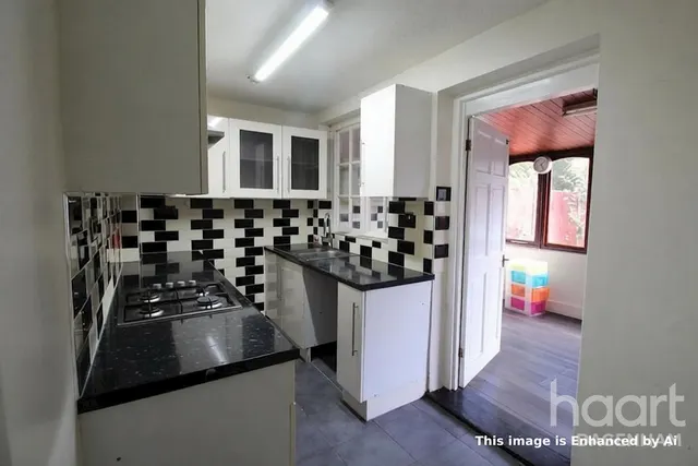 Singleton Road, RM9, photo 3