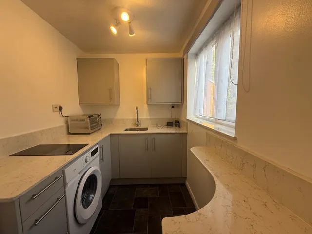 Romsey, SO51, photo 2