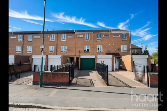 Soudan Drive, The Meadows, NG2, photo 1