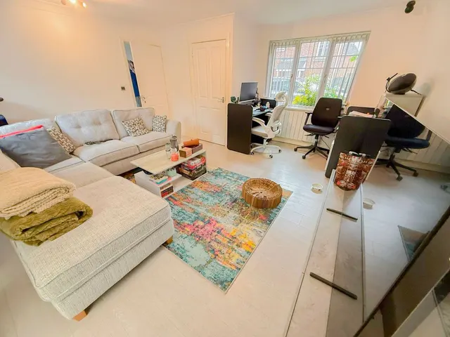 Canterbury Close, Erdington, B23, photo 2