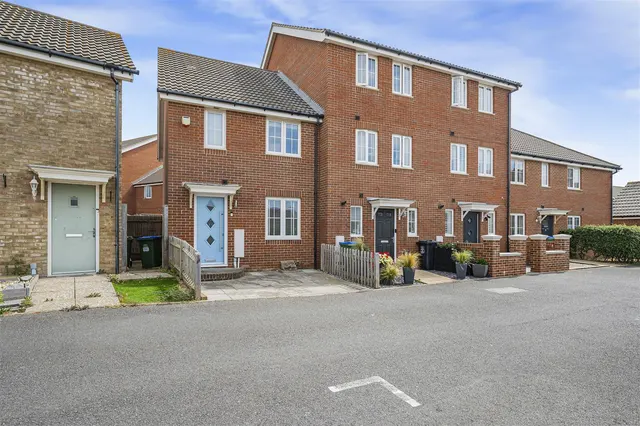 Montreal Close, Peacehaven, photo 2