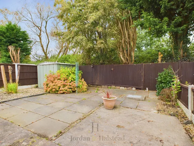 Photo 2 — Frodsham Park Homes, Marsh Lane, Frodsham, Cheshire, WA6 7BX