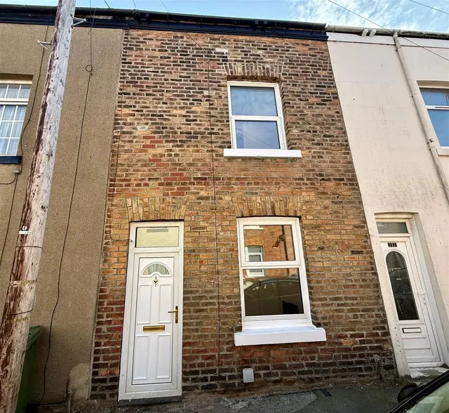 Vine Street, Scarborough, YO11, photo 1