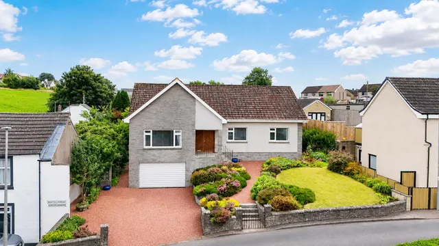 Braxfield Road, Lanark, ML11 9BS, photo 1