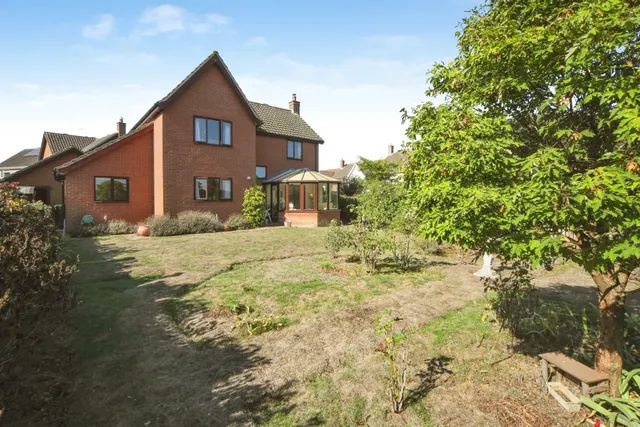 Hay Barn Meadow, Woolpit, IP30, photo 2