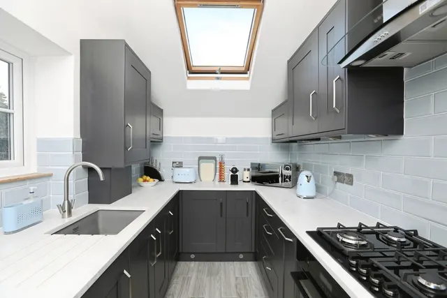 St. Lukes Road, Maidstone, ME14, photo 2