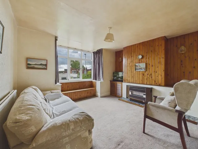 Saville Road, Whiston, S60, photo 2