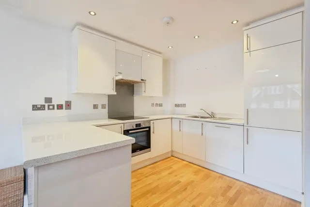 Portmill Lane, Hitchin, Hertfordshire, SG5, photo 1