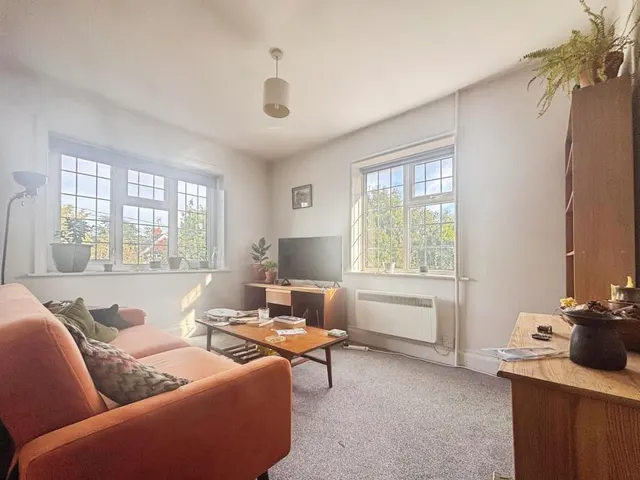 Shirley Drive, Worthing, BN14, photo 1
