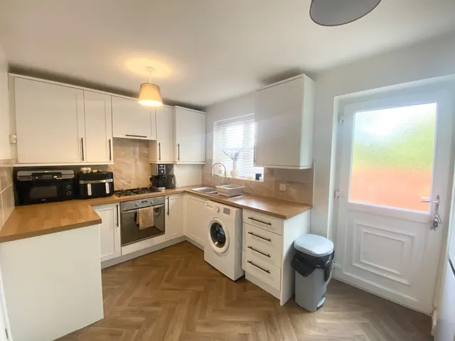 St. James Close, Leeds, LS12, photo 3