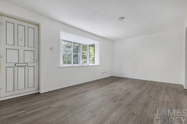Knights Manor Way, Dartford, DA1, photo 1