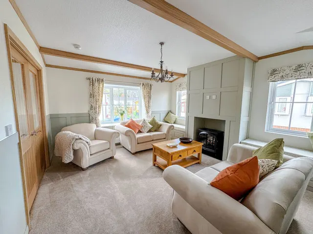 Photo 3 — Weybridge Park Estate Weybridge Road, Addlestone KT15 2RF