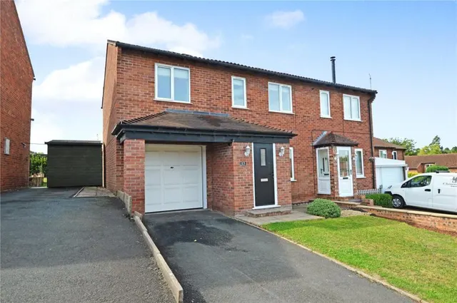 Hook Farm Road, Bridgnorth, WV16, photo 1