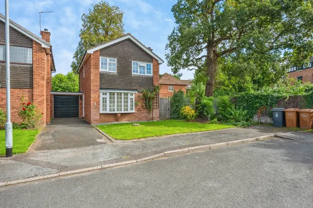 Chester Close, Lichfield, WS13, photo 1