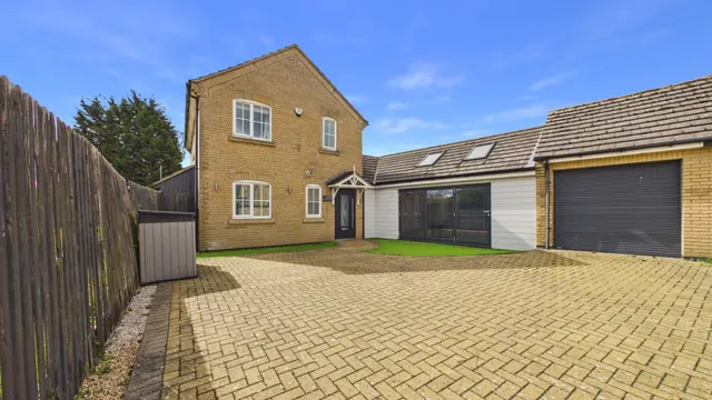 Wisbech Road, Thorney, Peterborough, PE6, photo 1