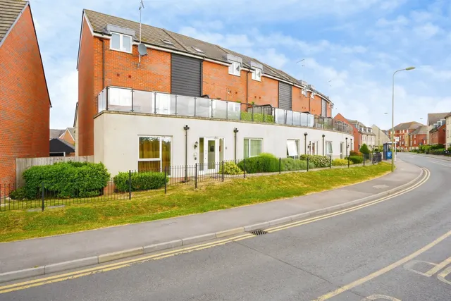 Elm Park, Didcot, OX11, photo 3