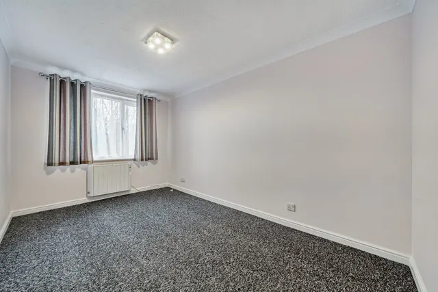 Durham Avenue, Bromley, BR2, photo 3