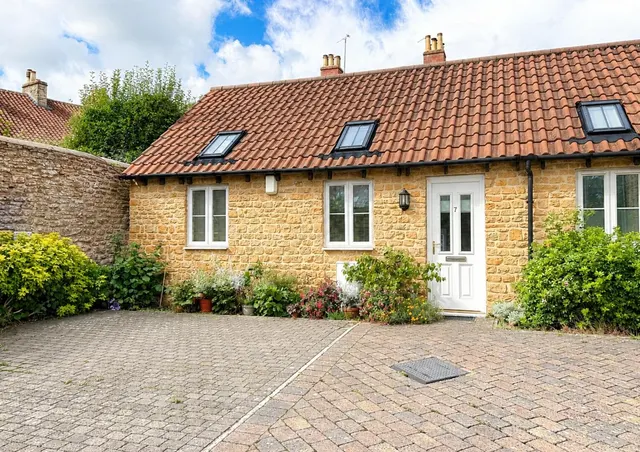 Naishs Street, Frome, Somerset BA11 3FD, photo 1