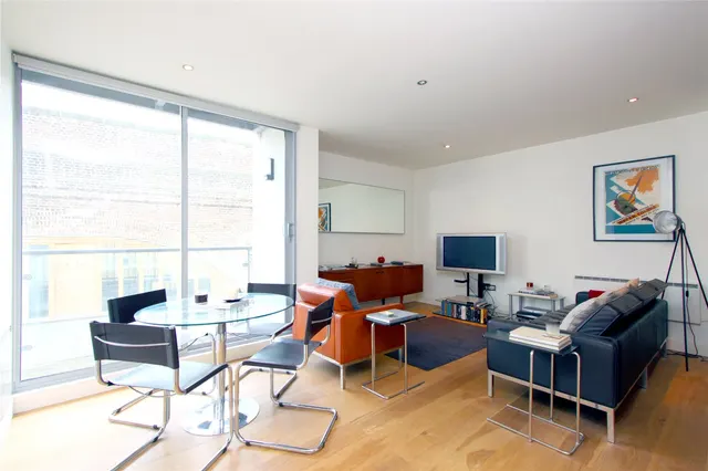 Dereham Place, Shoreditch, EC2A, photo 3