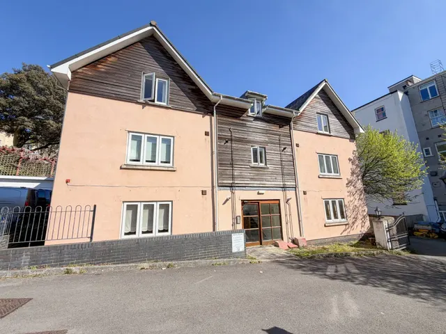 Manilla Place, Weston-super-Mare, BS23, photo 1