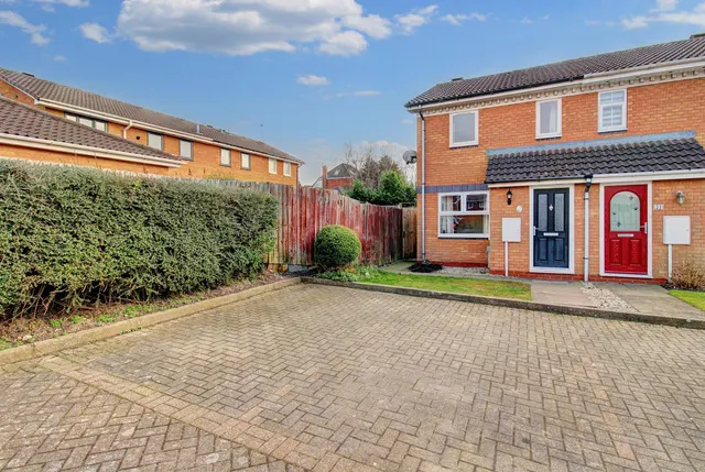 Ashdale Close, Cannock, WS12, photo 1