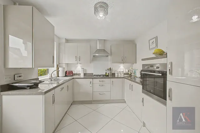 Photo 3 — Shopwood Way, Littleborough OL15 9AN
