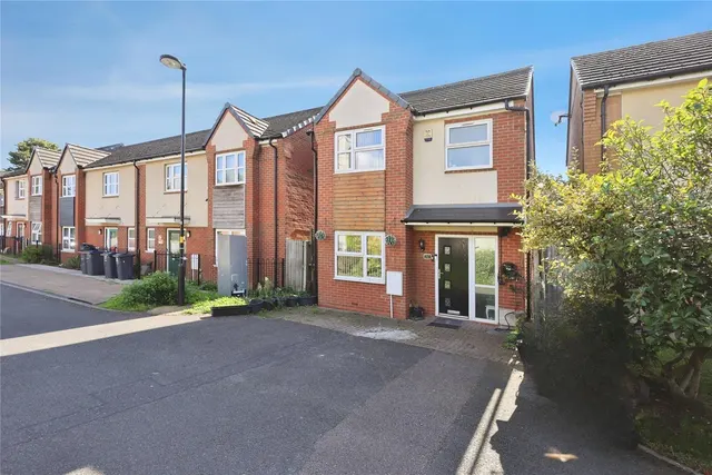 Ward Close, Birmingham, B8, photo 1