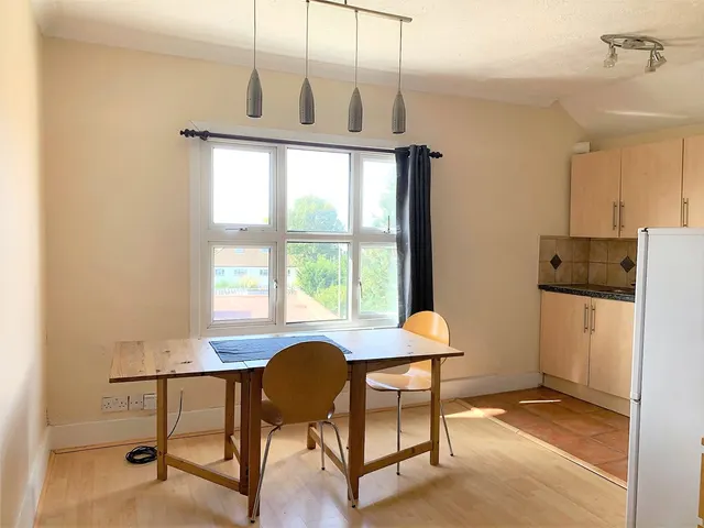 Ewell Road, Surbiton, KT6, photo 1