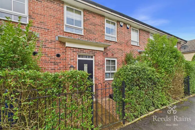 Pudding Lane, Hyde, SK14, photo 1