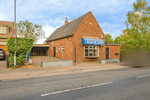 Lichfield Road, Abbots Bromley, Rugeley, photo 1