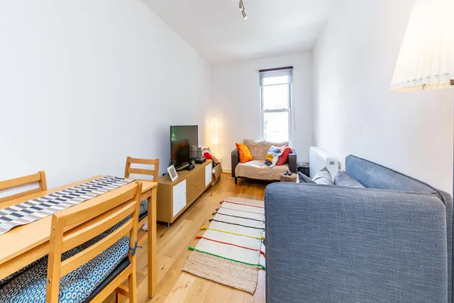Hillmarton Road, N7, photo 2