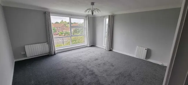 Beaumont Court, Whitley Bay, NE25, photo 3