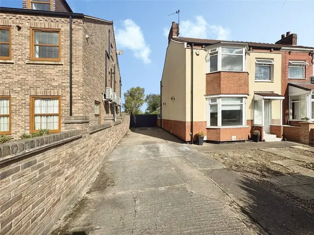 Hall Villa Lane, Toll Bar, South Yorkshire, DN5, photo 1