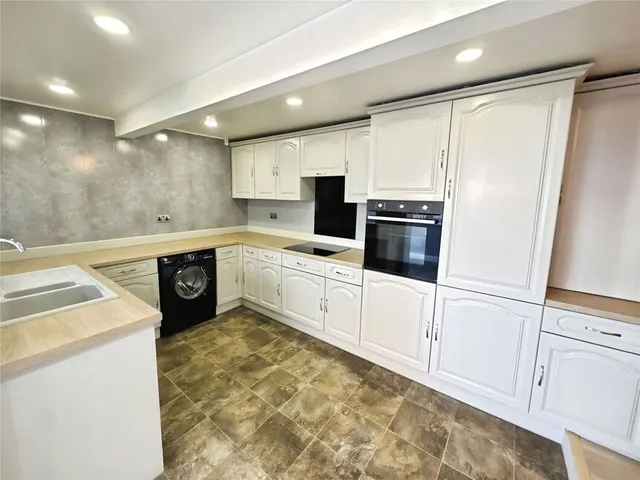 Photo 2 — Hall Villa Lane, Toll Bar, South Yorkshire, DN5