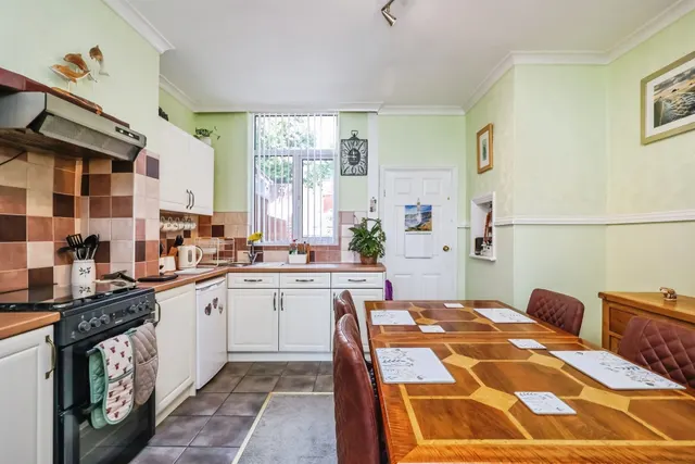 Ash Mount Road, Langley Mill, NG16, photo 3