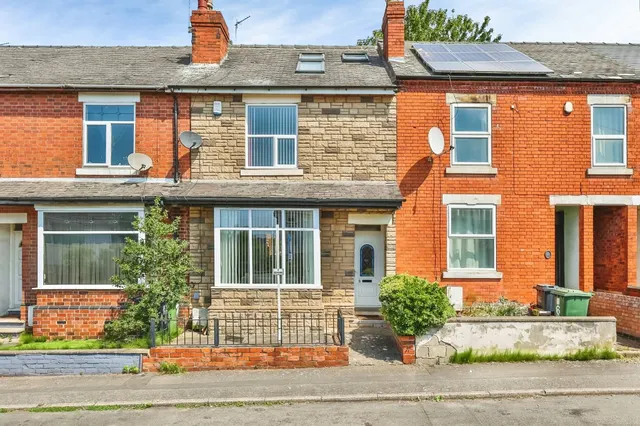 Ash Mount Road, Langley Mill, NG16, photo 1