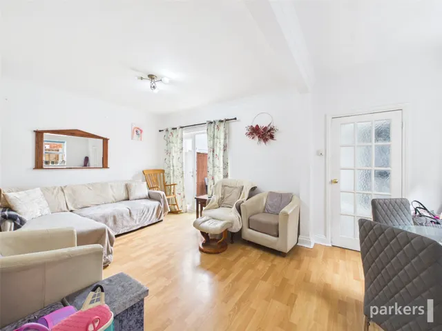 Powney Road, Maidenhead, SL6, photo 3
