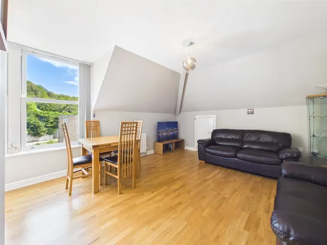 South Road, Weston-super-Mare, BS23, photo 2