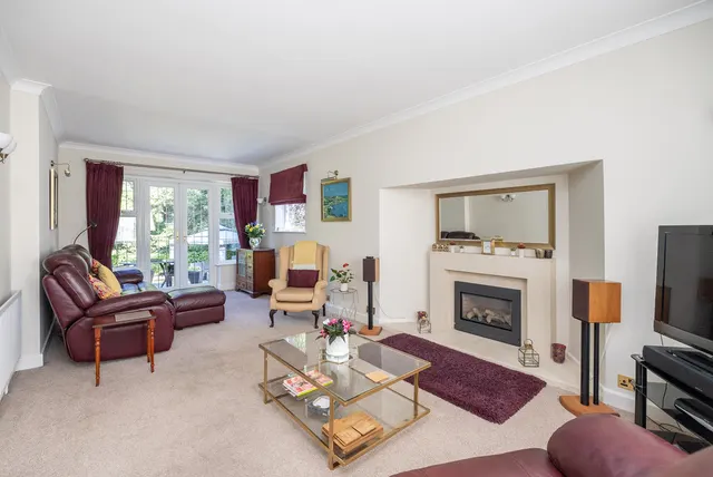 Chichester Road, Dorking, RH4, photo 2