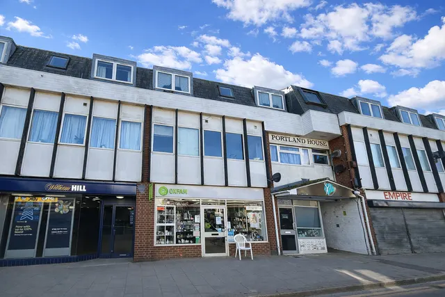 High Street, Sheerness, ME12, photo 1