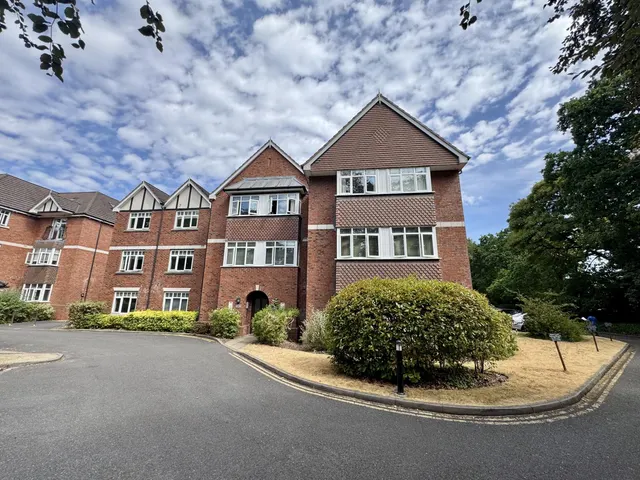 Wake Green Road, Birmingham, B13, photo 1