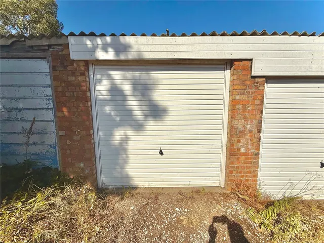 Willis Road, Bristol, Gloucestershire, BS15, photo 1