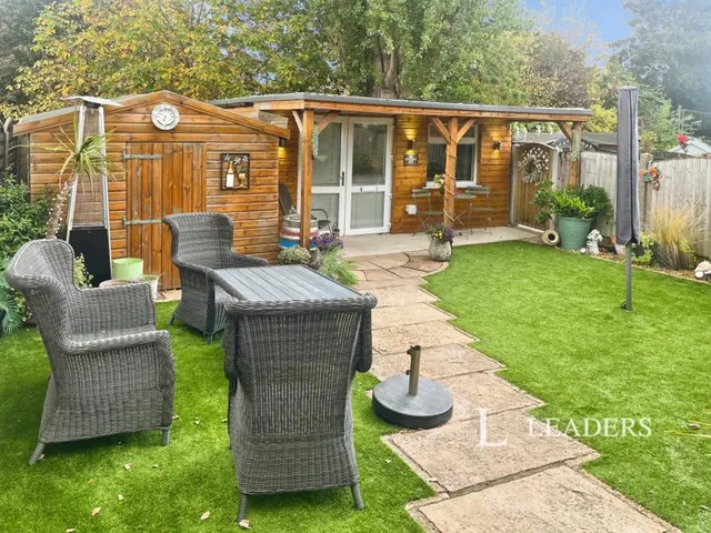 Alder Way, Shirebrook, NG20, photo 3
