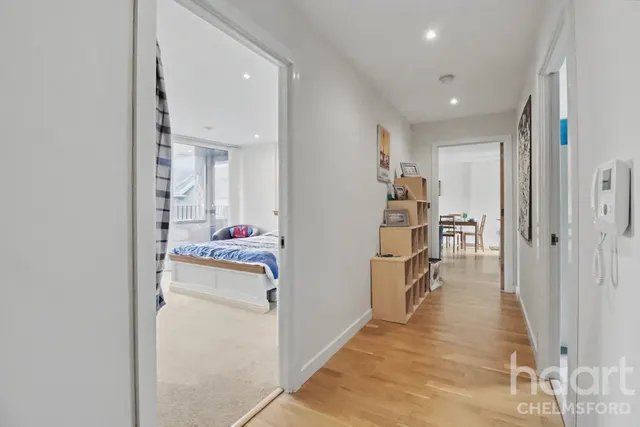 Burgess Springs, Chelmsford, CM1, photo 2