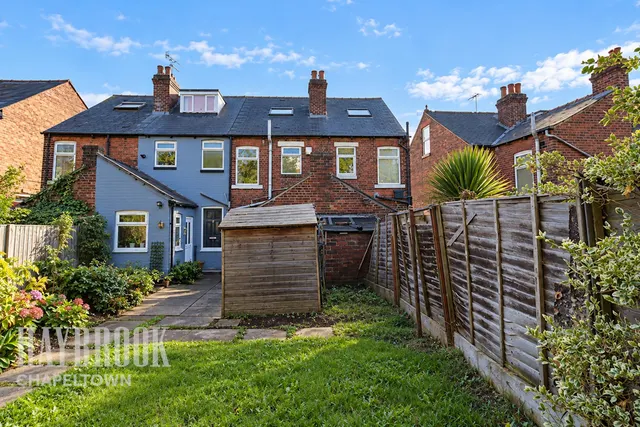 Firth Park Crescent, Sheffield, photo 2
