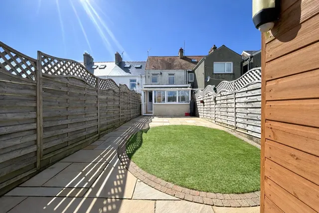 Pill Road, Milford Haven, SA73, photo 1