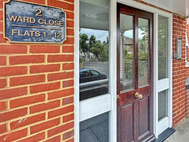 Ward Close, South Croydon, photo 3