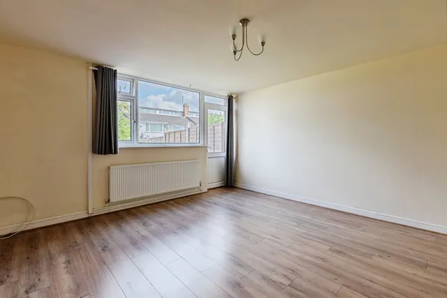 Photo 3 — Crummock Close, Holbrooks, Coventry, CV6