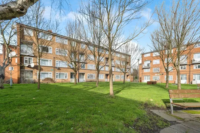 Perry Villa Drive, Birmingham, B42, photo 1
