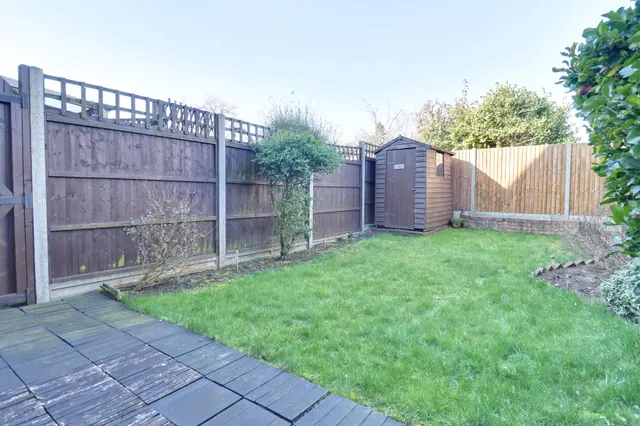 Beehive Court, Hatfield Heath, CM22, photo 3